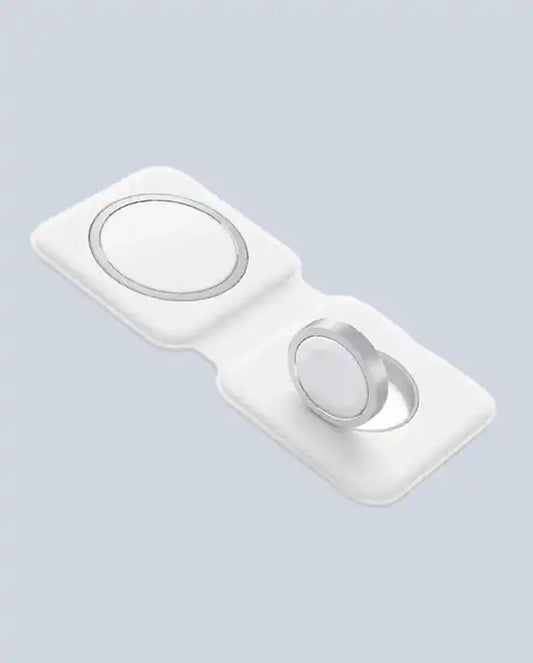 Apple MagSafe Duo Charger product photo