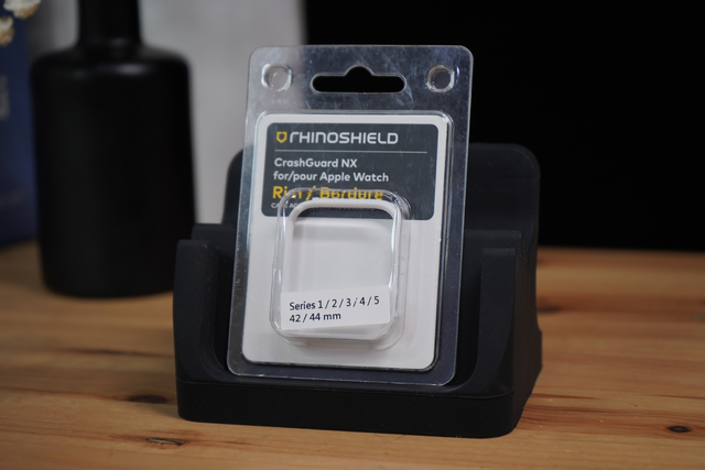 RhinoShield CrashGuard NX Rim for Apple Watch Series 4 & 5 White 42 44mm product photo