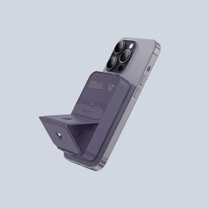 AmazingThing Thunder Pro MAG 10 000mAh Wireless Charging Battery Pack Stand