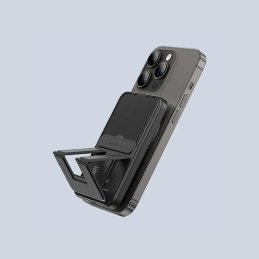 AmazingThing Thunder Pro Mag PD 5000mah with Holder -Black product photo