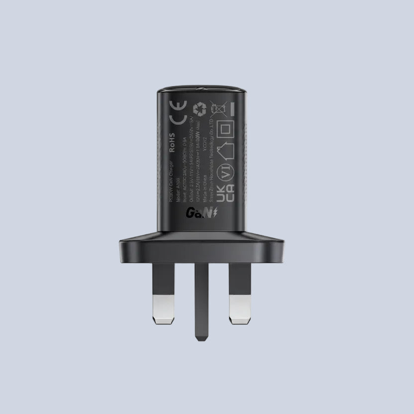 Acefast - 30W GaN USB-C Power Delivery 3-Pin UK Charging Plug - Black product photo