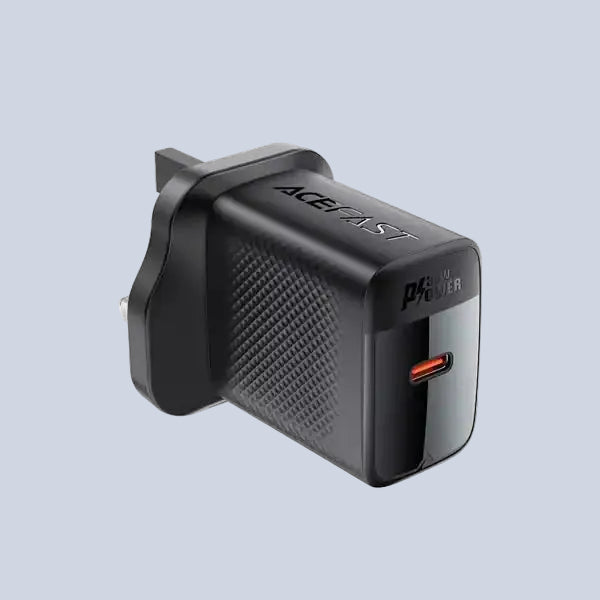 Acefast - 30W GaN USB-C Power Delivery 3-Pin UK Charging Plug - Black product photo